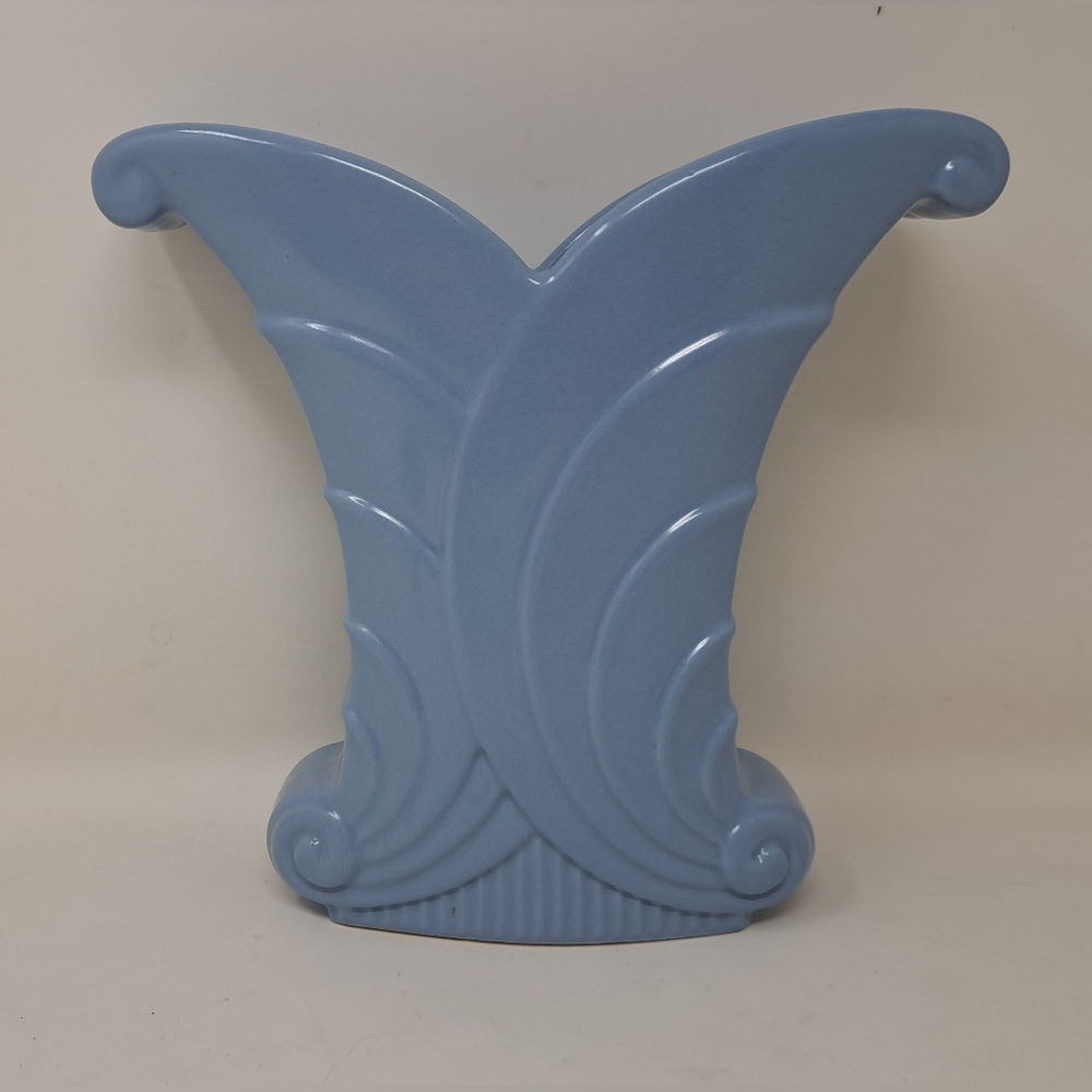 Vintage Abingdon Pottery USA Blue Art Deco Flared Leaf Scrolled Vase 9" #513